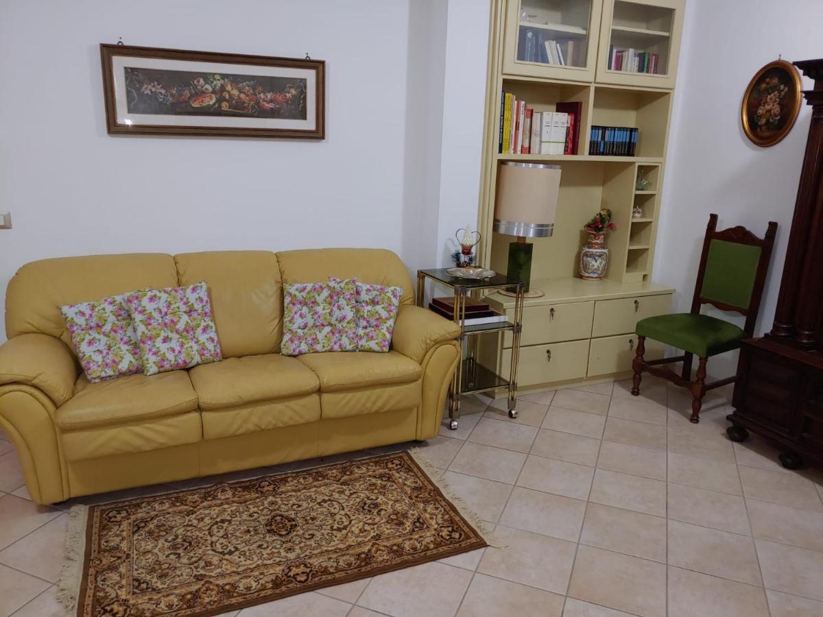 Appartamento Casa Elsa Palidoro Esterno foto