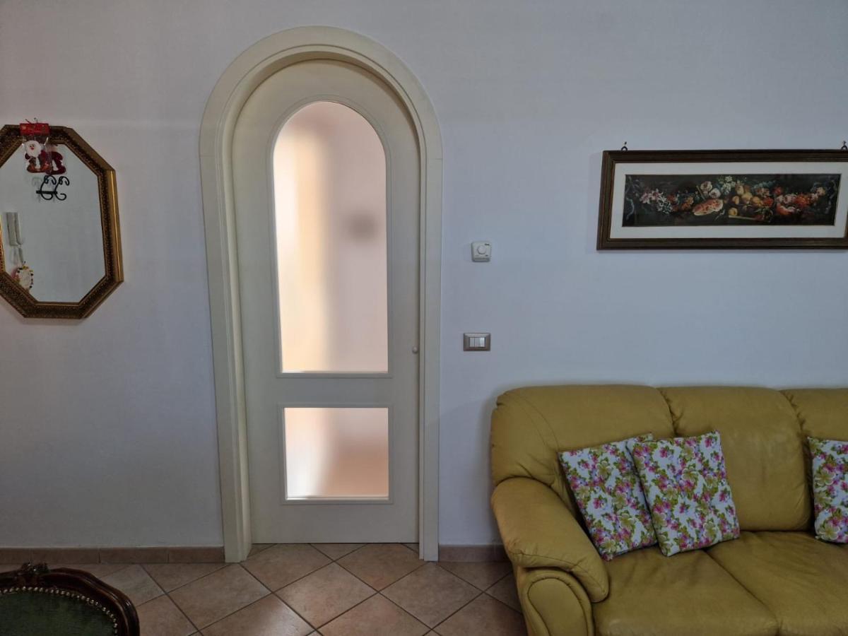 Appartamento Casa Elsa Palidoro Esterno foto