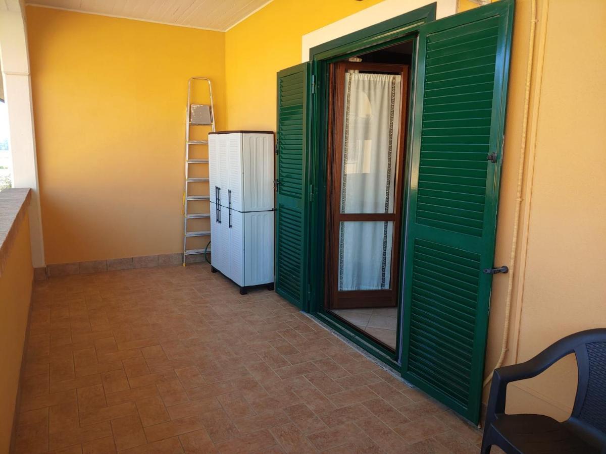 Appartamento Casa Elsa Palidoro Esterno foto